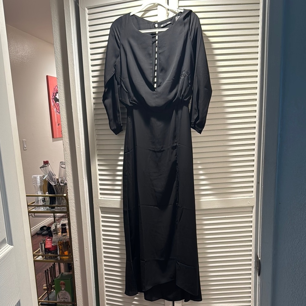 Elegant Black Maxi Dress